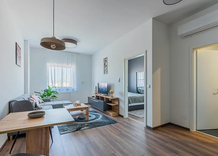Just Finished! New Cozy Apartment With Parking